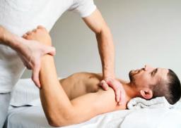 Remedial Massage vs. Relaxation Massage: Understanding the Key Differences