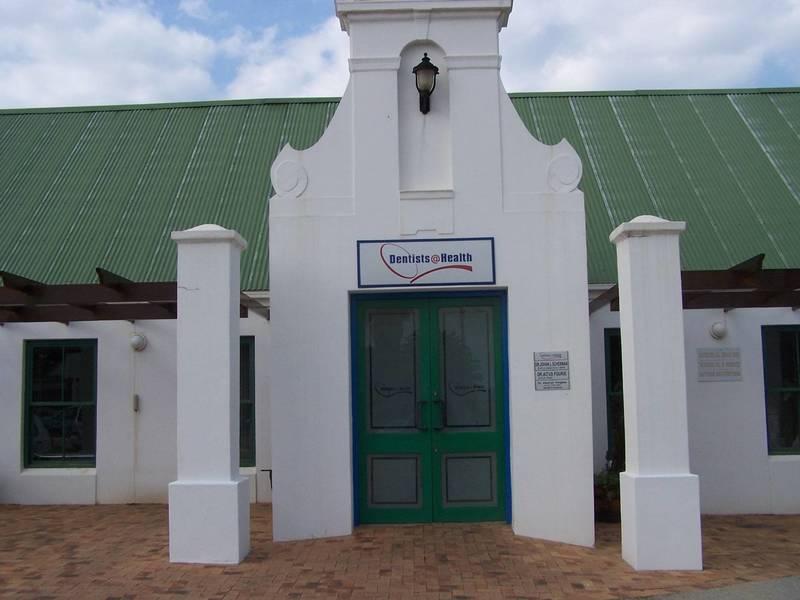 Dentists At Health Uitenhage Dentists Health4You