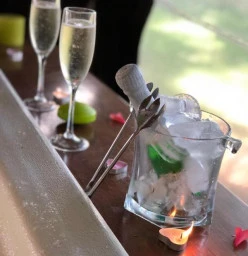 Relax in our Jacuzzi while sipping some Bubbly!