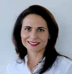 Dr Marianthy Vayanos Ophthalmologist
