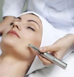 MicroNeedling is a minimally invasive treatment to rejuvenate skin…It improves fine lines, wrinkles, acne scars, hyperpigmentation, stretch marks and other, by stimulating the skin’s natural ability to repair itself.