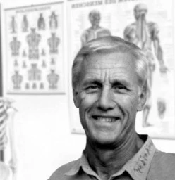 Max Dijkerman Physiotherapist Strand Central 1