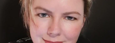 Dr Mariska Pienaar
